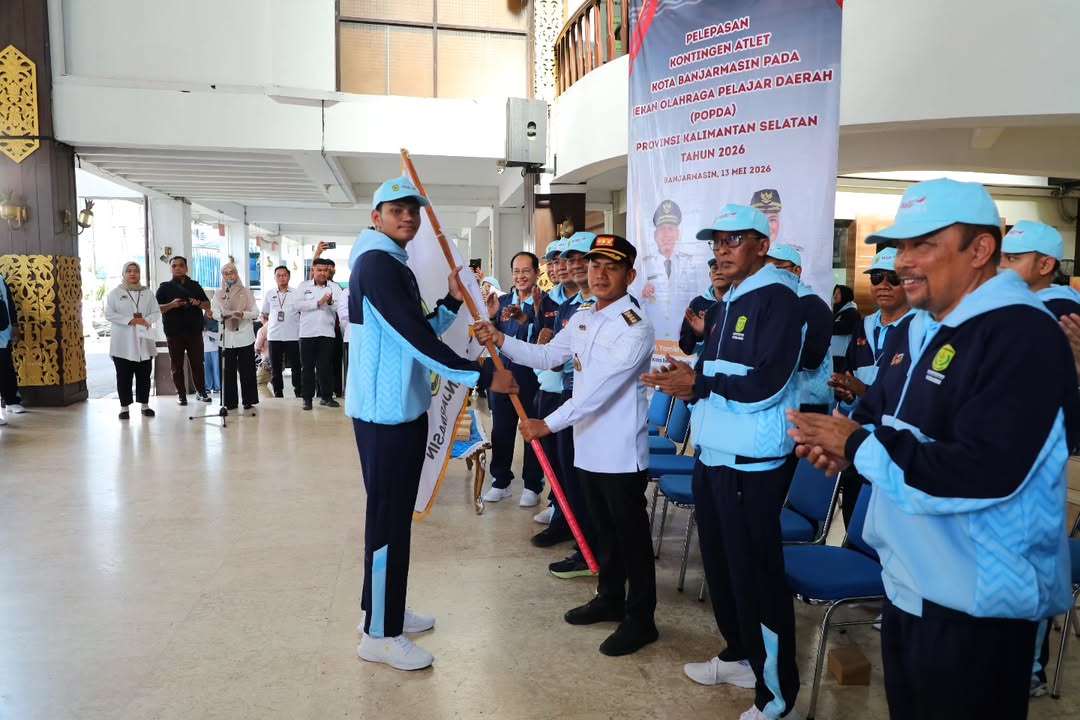 Bidik Gelar Juara Umum, Wali Kota Banjarmasin Melepas Kontingen POPDA 2026