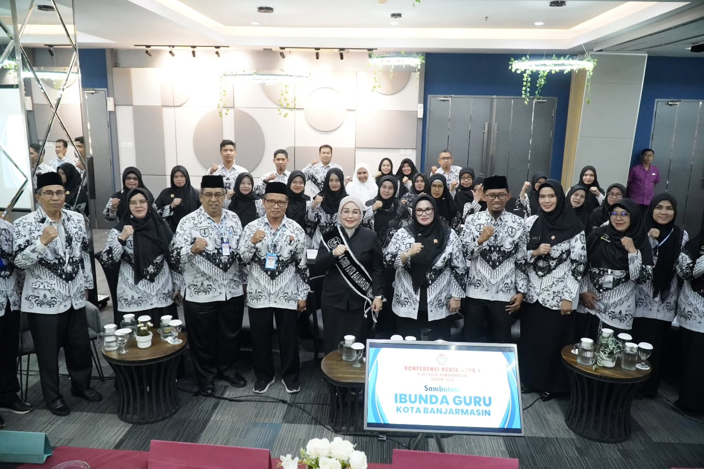 Perkuat Kualitas Pendidikan, Neli Listriani Dorong Optimalisasi Program Kerja PGRI Banjarmasin