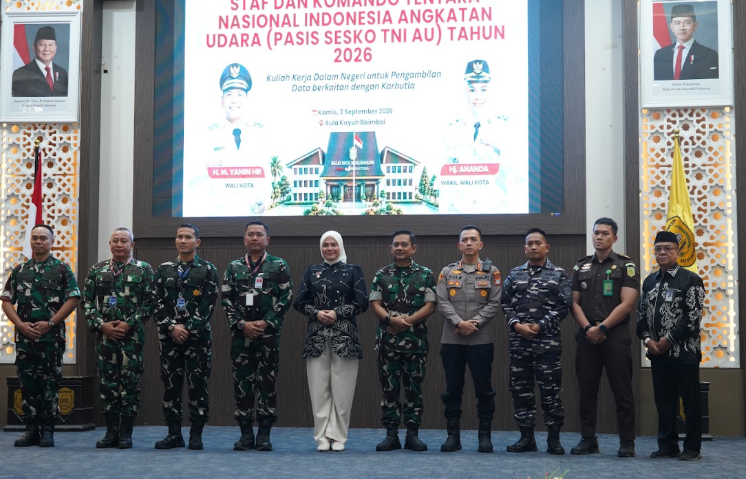 Penanganan Karhutla di Kalsel, Pasis Sesko TNI-AU Lakukan Kajian Stategis dan Pengumpulan Data di Banjarmasin