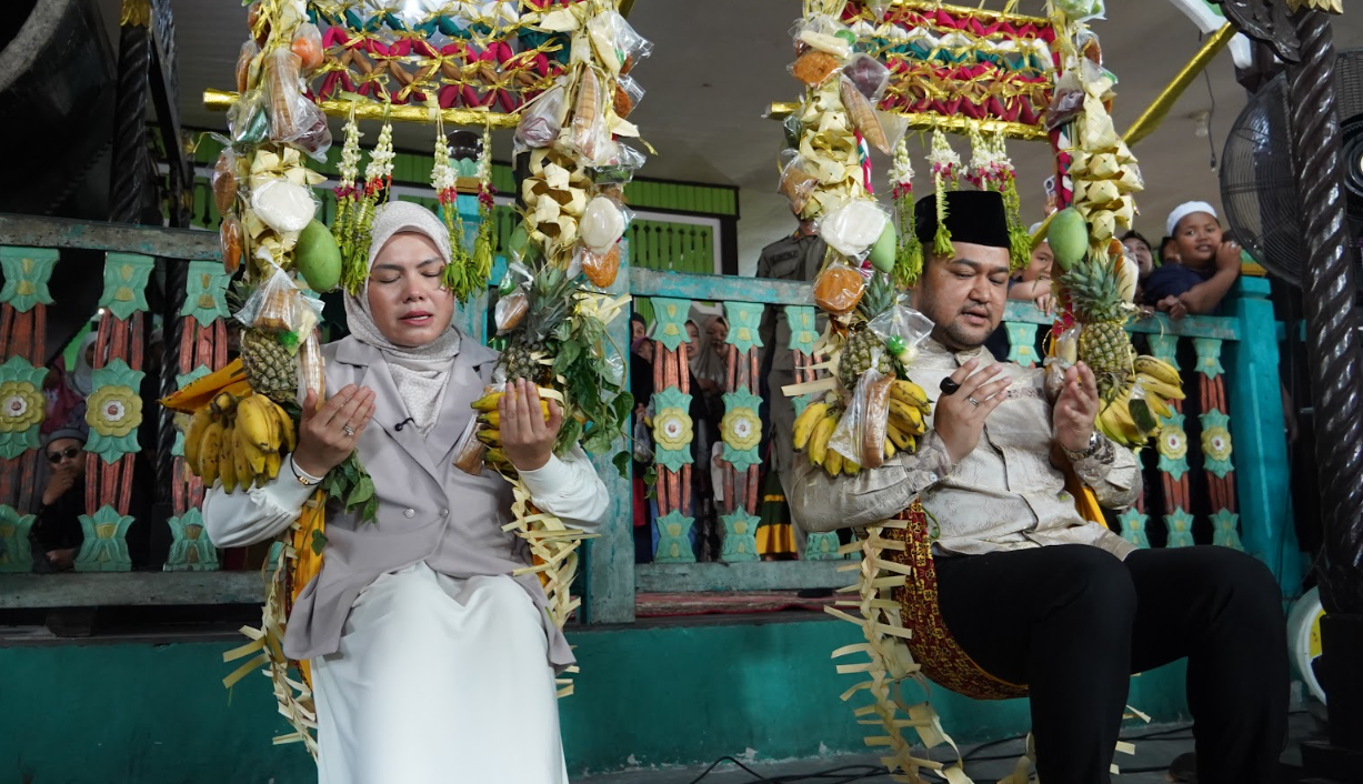 500 Peserta Ramaikan Tradisi Baayun Maulid